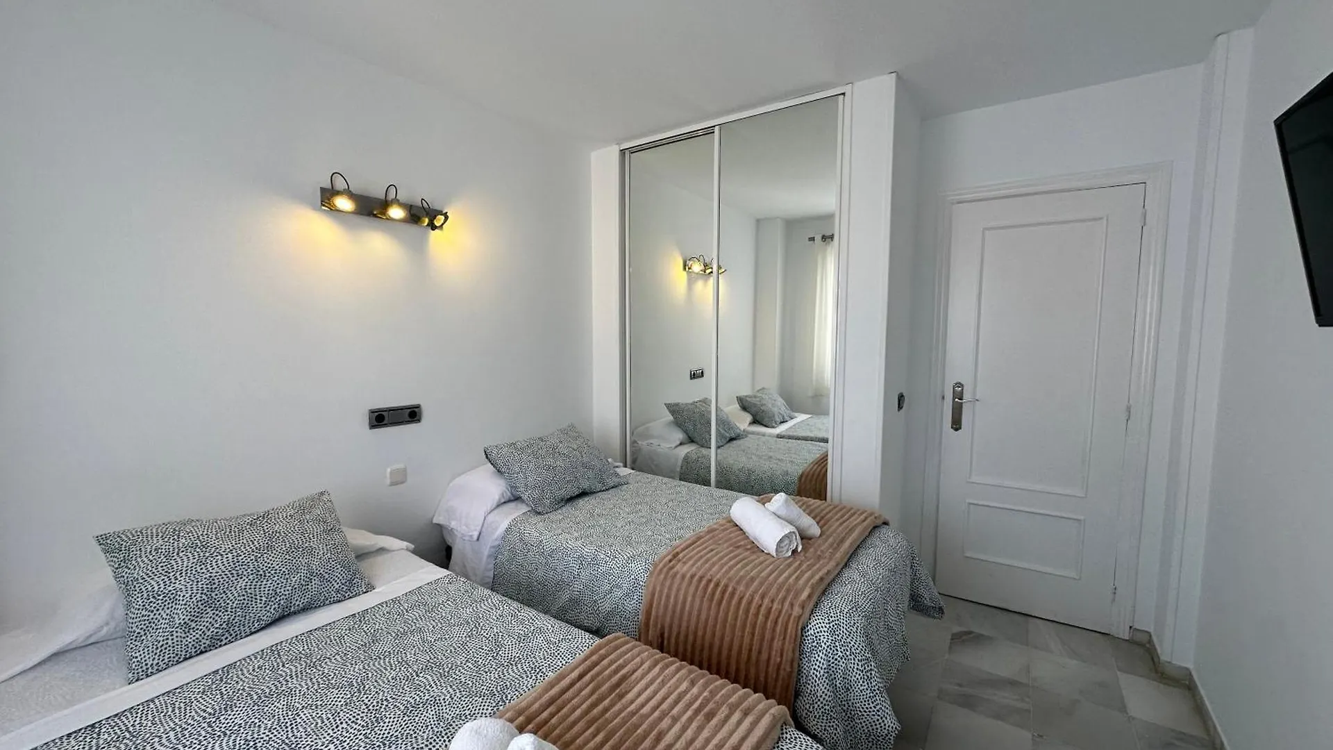 Luminoso Atico Duplex Con Vistas Al Mar Διαμέρισμα Μάλαγα 0*,