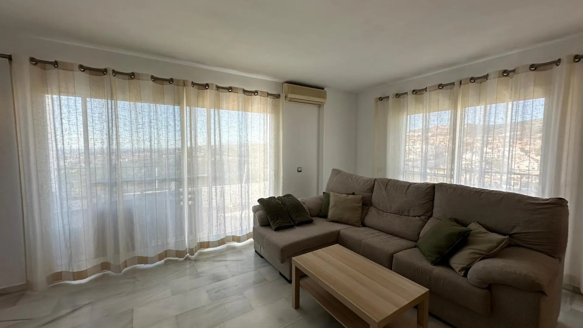 Luminoso Atico Duplex Con Vistas Al Mar Διαμέρισμα Μάλαγα